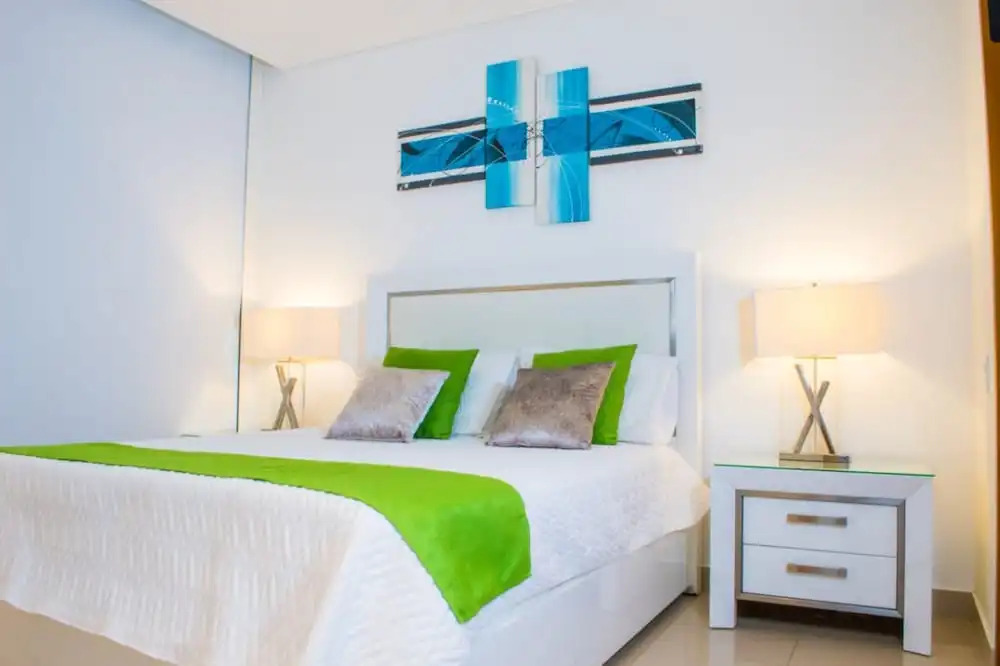 Luxurious Oceanfront Apartment