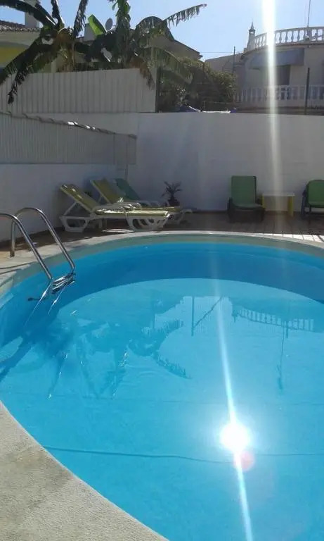 Villa Quica, heated pool
