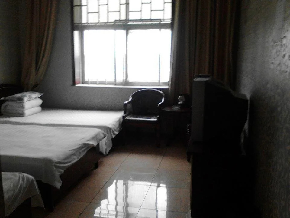Jinxiu Business Inn