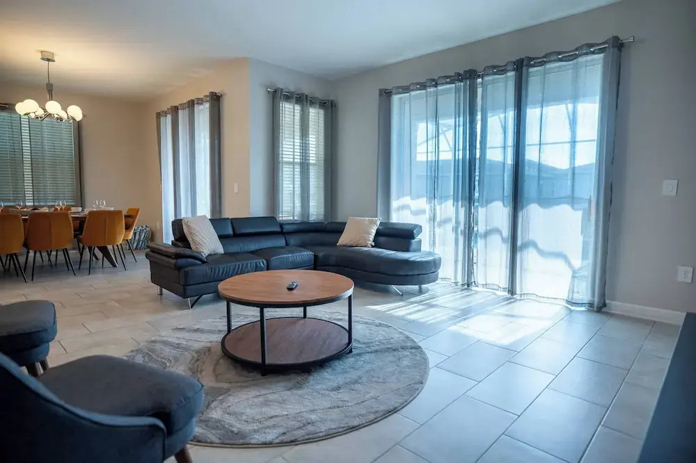 6BR Villa w Private Pool at Champions Gate