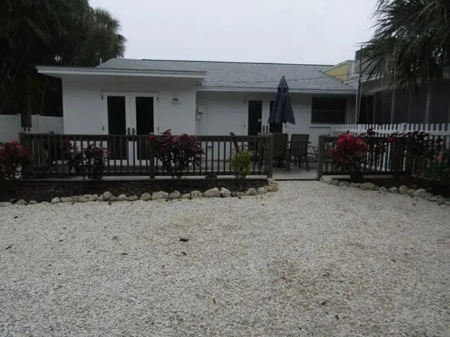 Steps from the Gulf of Mexico II