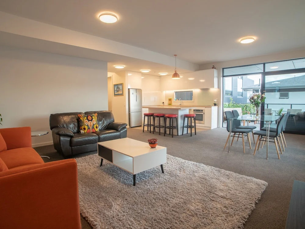 Riverwalk Apartments - 3 Bedrooms