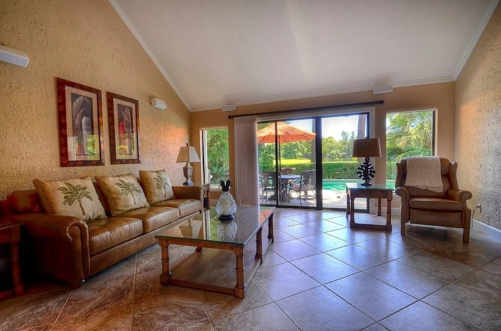 21 Windjammer Court