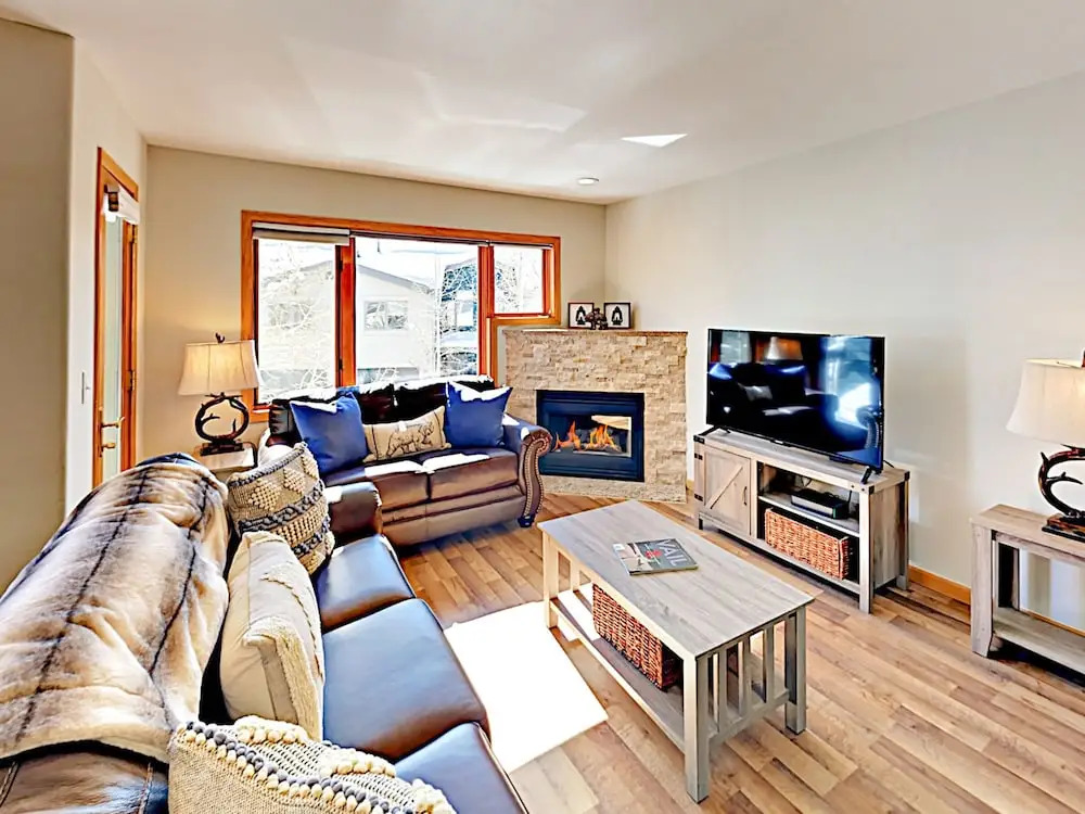 217 Avon - 3 Br Duplex