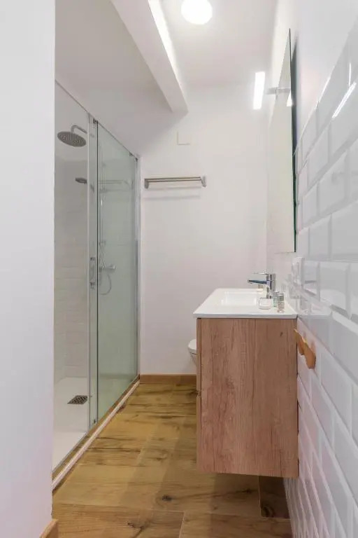 Wonderful Views Terrace 3BR Cottage - BBQ - AC