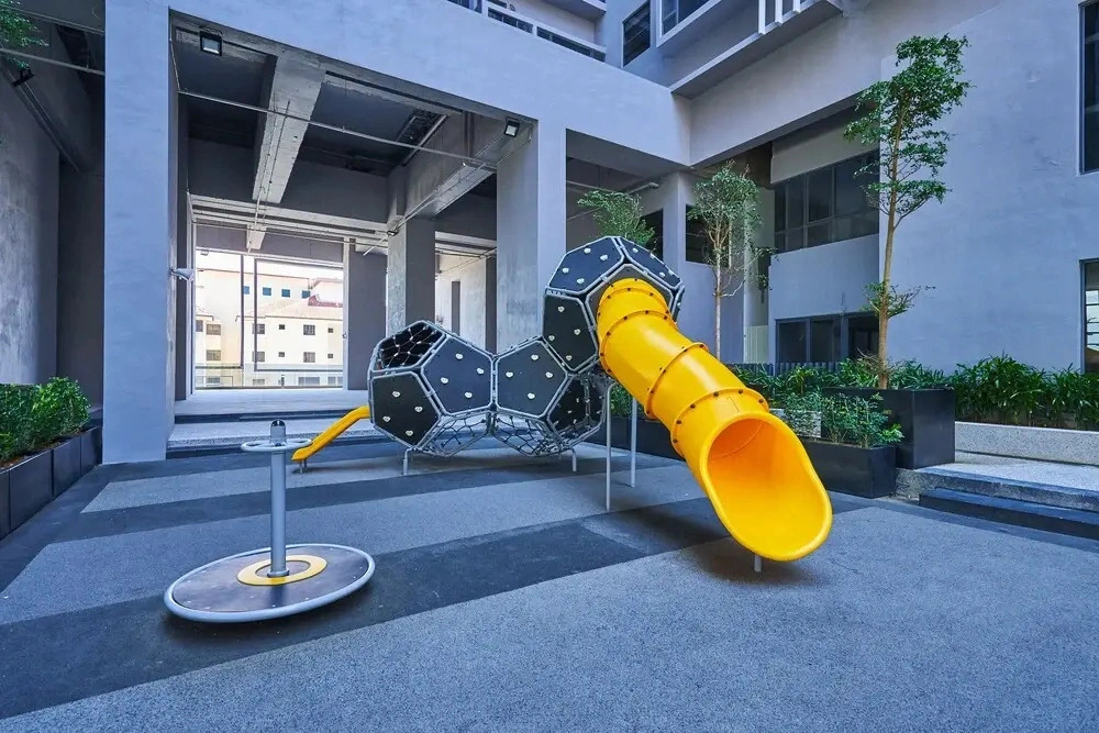 OYO Home 935 Breathtaking Studio Imperio Residence