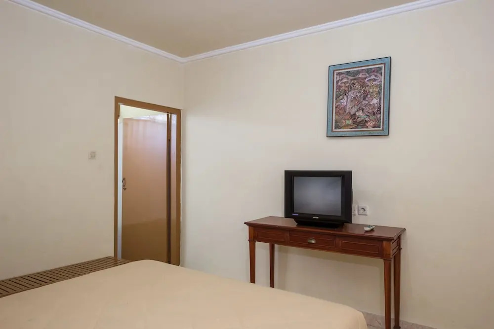 Semawang Beach Hotel