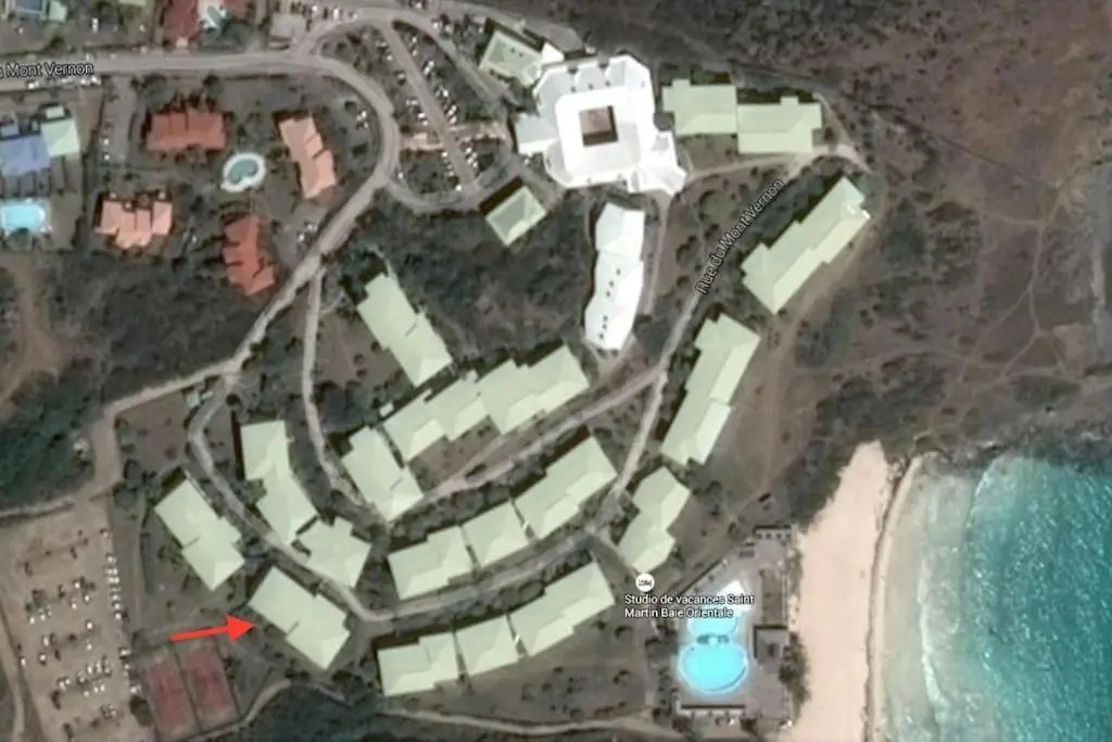 Charm And Sea, Large Studio Designed by Architect