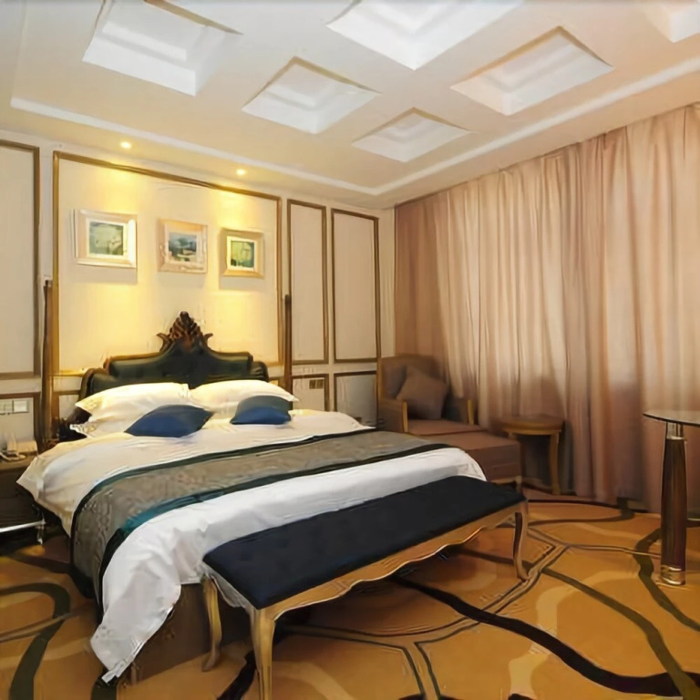 Lajue Boutique Hotel