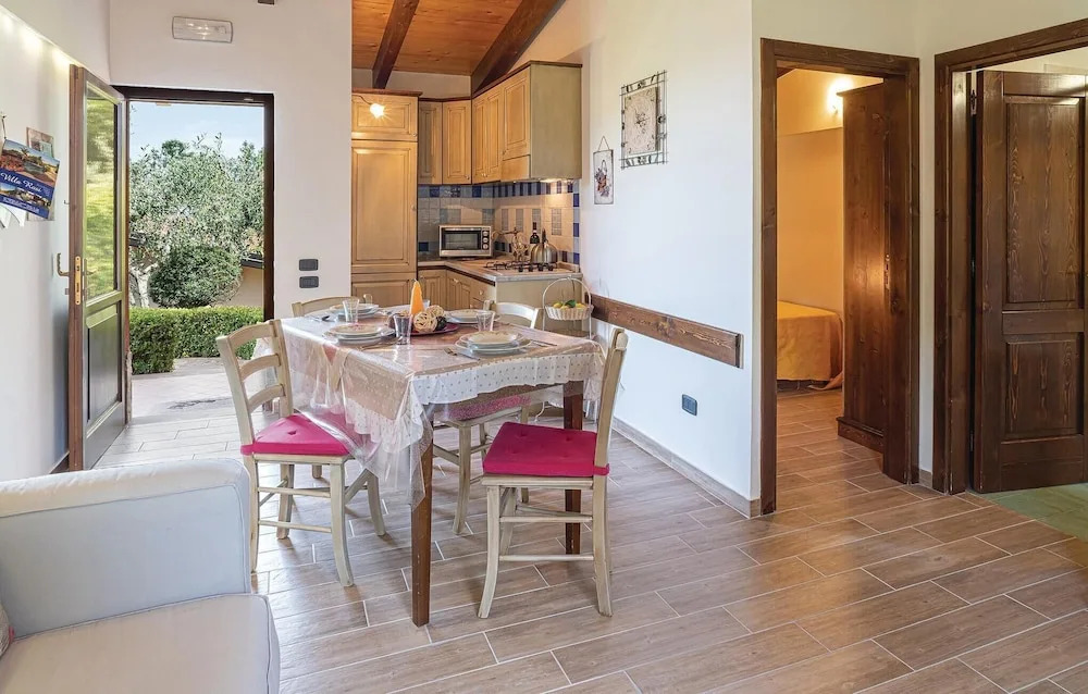Lovely Home In Laurena Cilento Sa