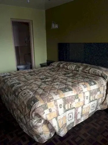 City Motel