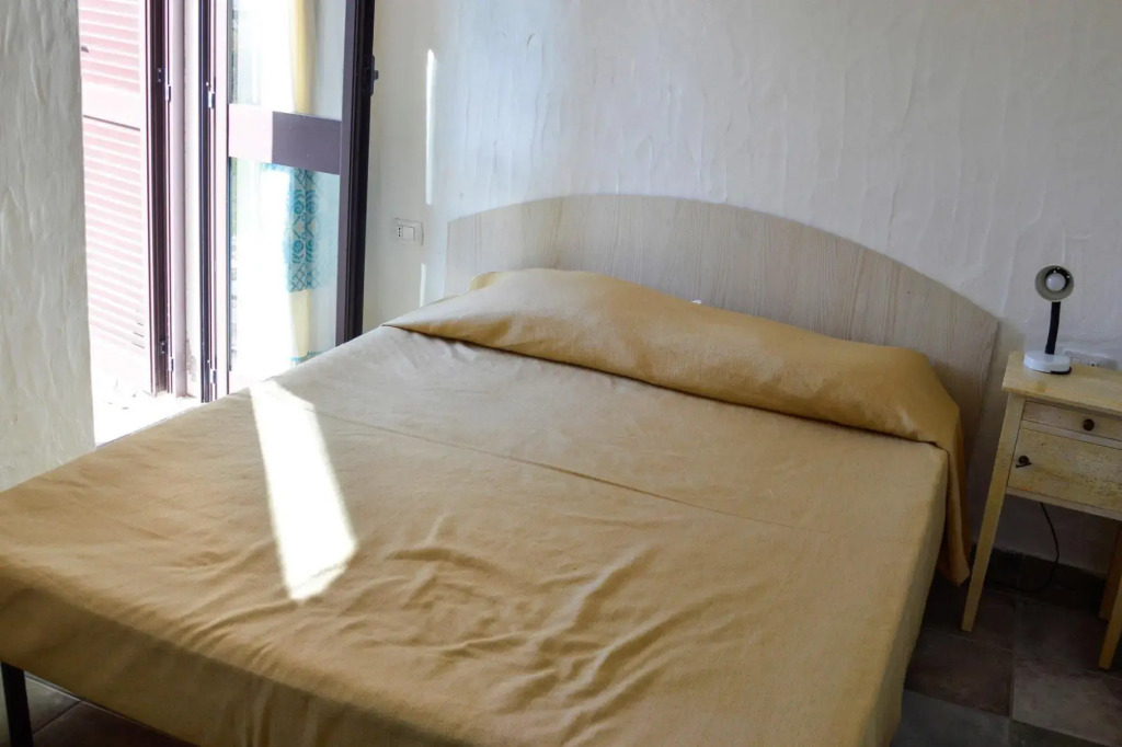 Apartment in Cannigione with garden