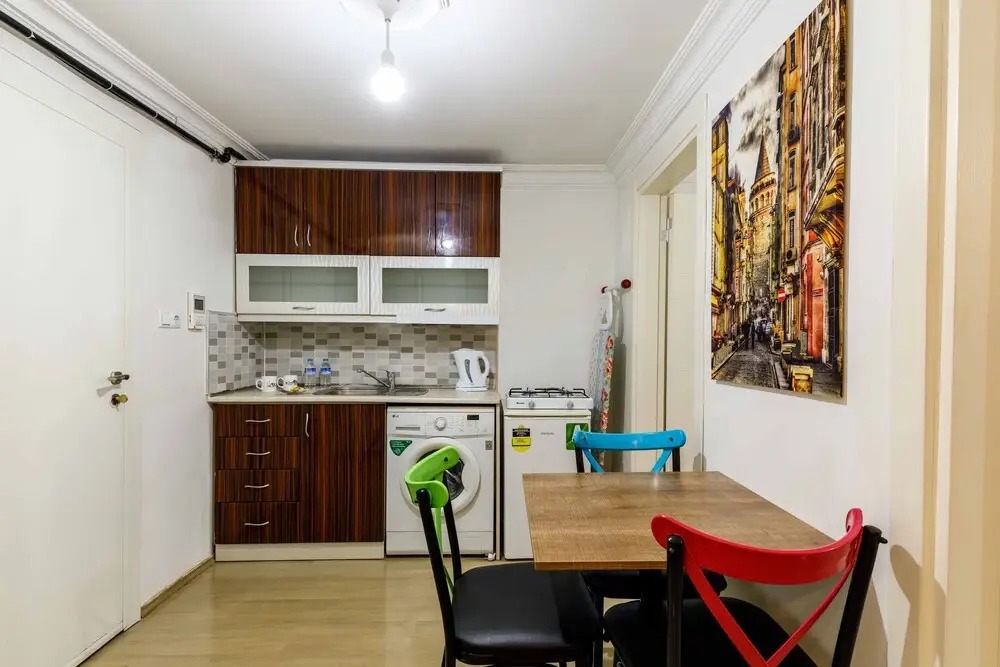 Aram s Residence