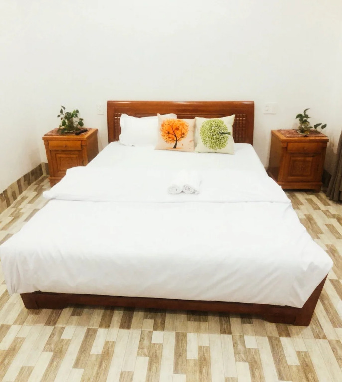 Ho Xuan Huong Villa