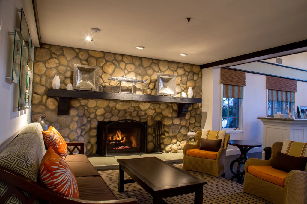 Carlsbad Inn Beach Resort