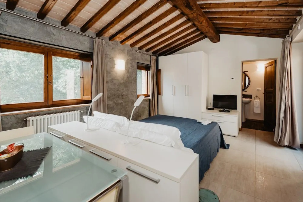 Borghetto Poggio Bianco - Antico casale