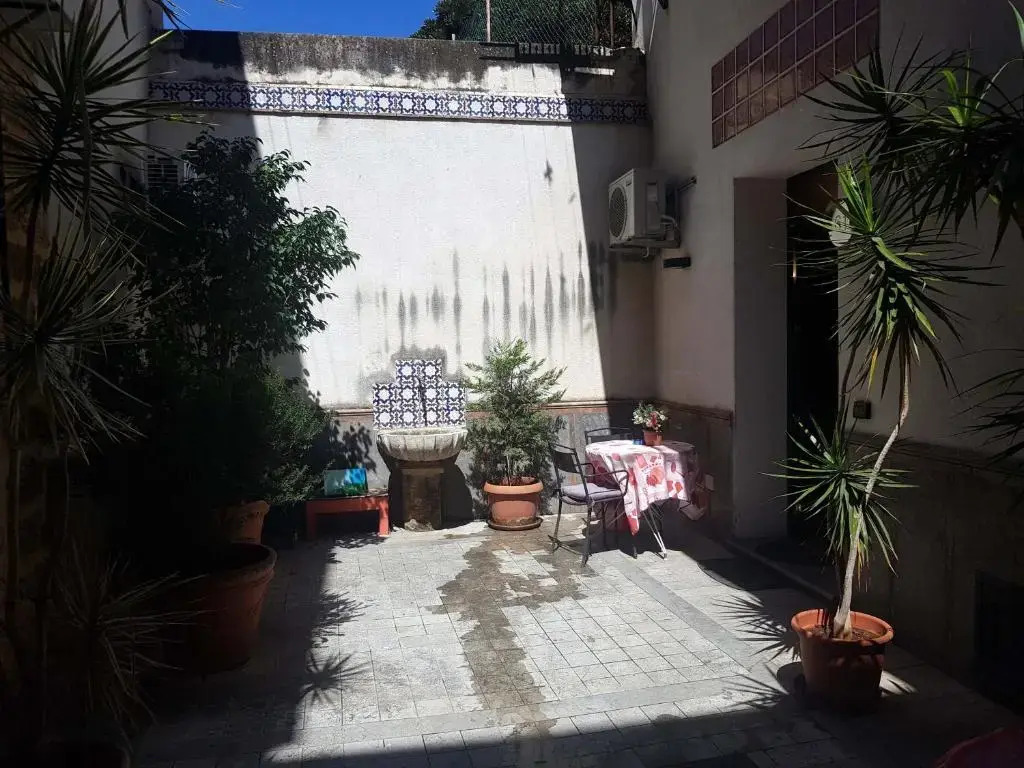 Casa Ròtre in the historic center of Palermo
