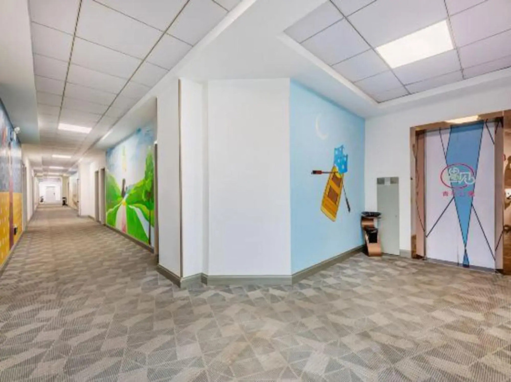 Zhuhai Meet Youth Apartment (Science and Technology School Store)