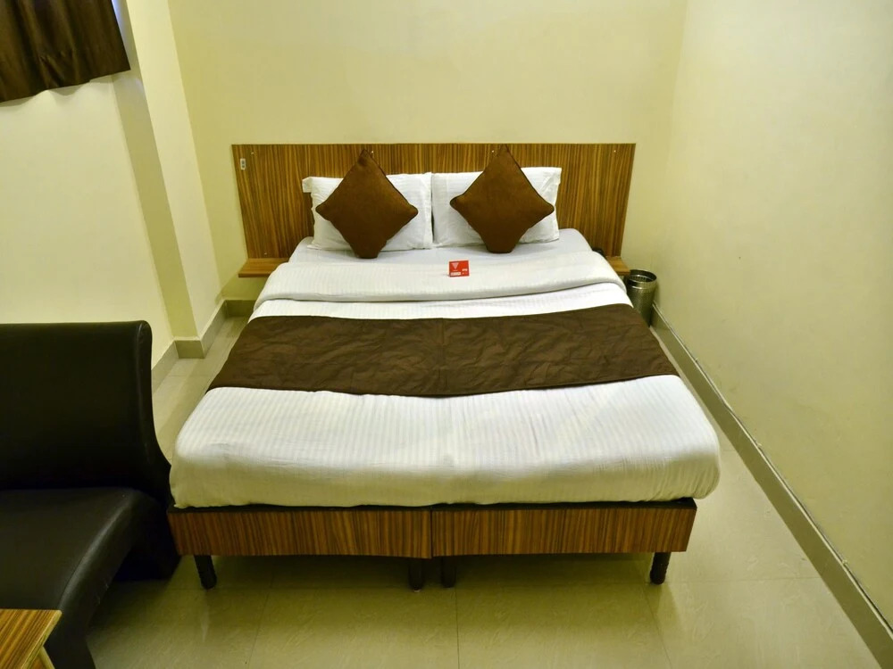 OYO 8424 Hotel Sunflower
