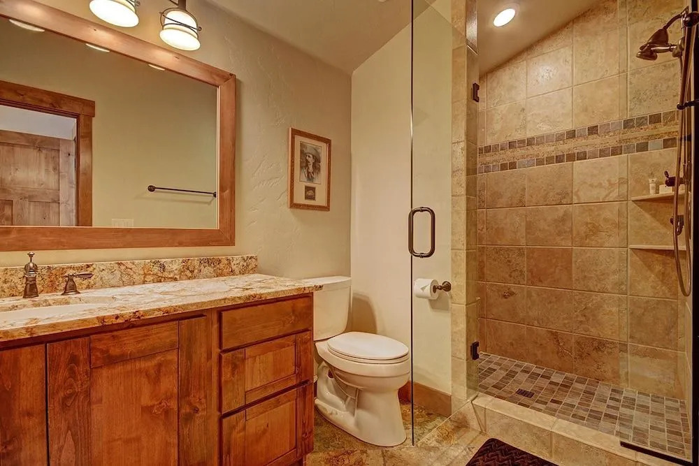 Casa De Plata 5 Bedroom Home by RedAwning