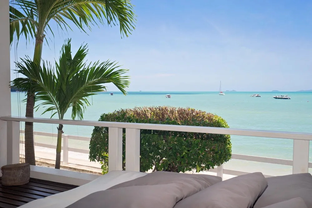 Ban Mok Talay - Beach Front Villa