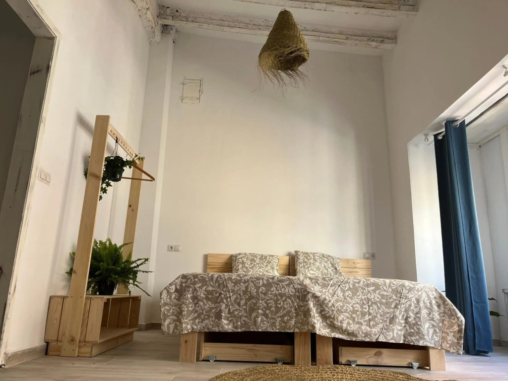 Loft “C” junto plaza mayor, Les Muralles