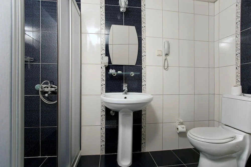 Diamore Hotel