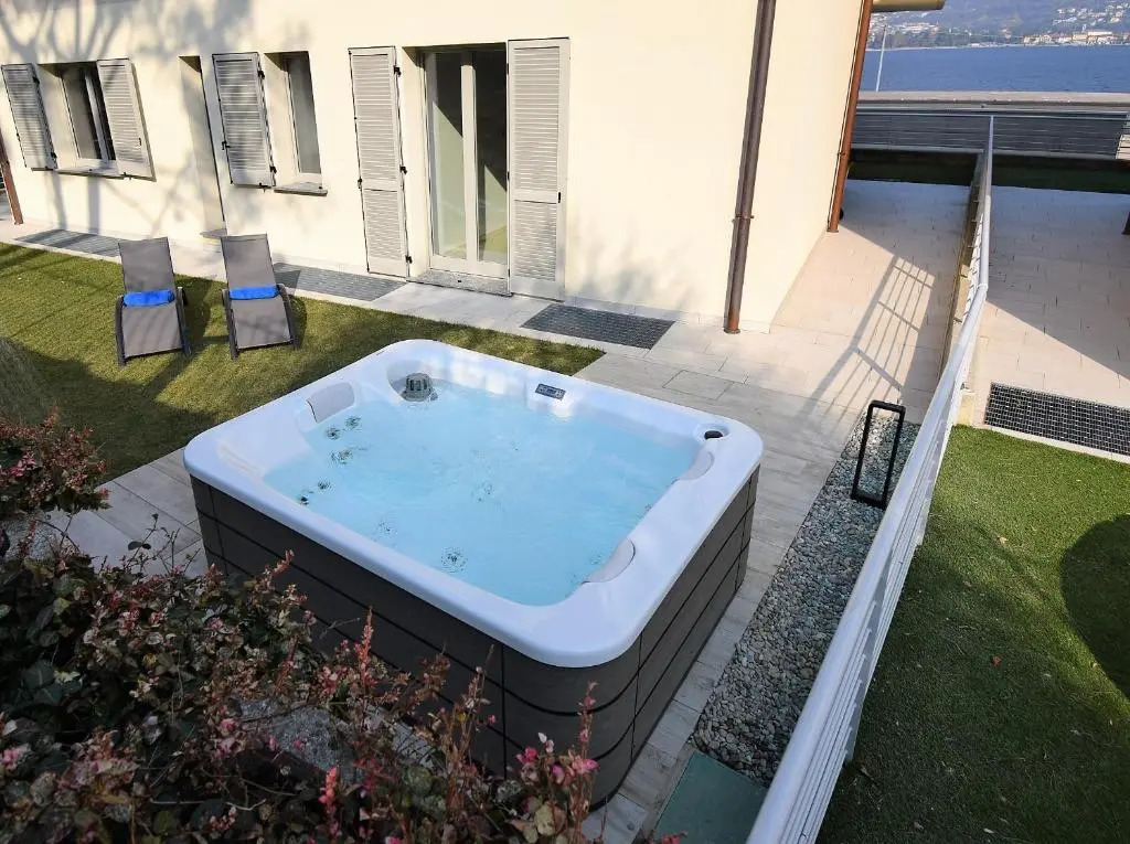 Appartamento Fiordaliso Bellagio Wild Flowers - HOT TUB