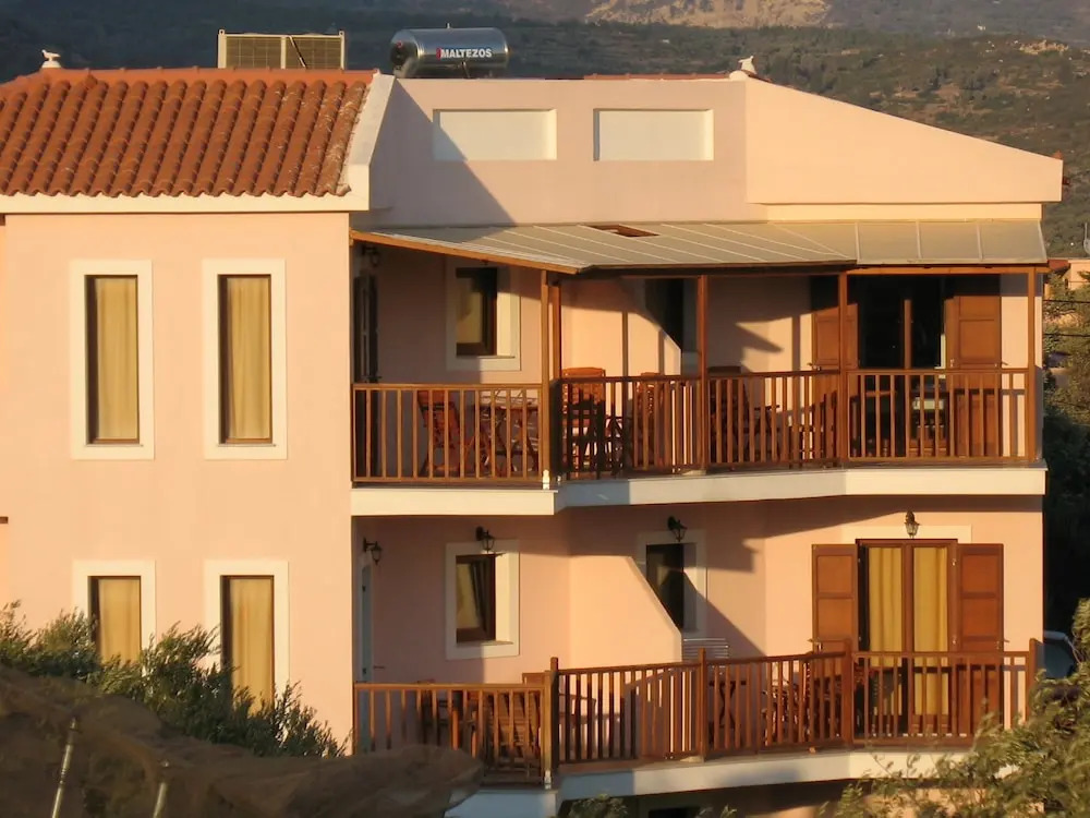 Kyma  Hotel