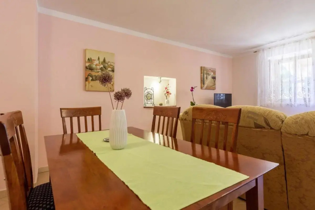 Zvana in Bubani (Haus für 5 Personen)