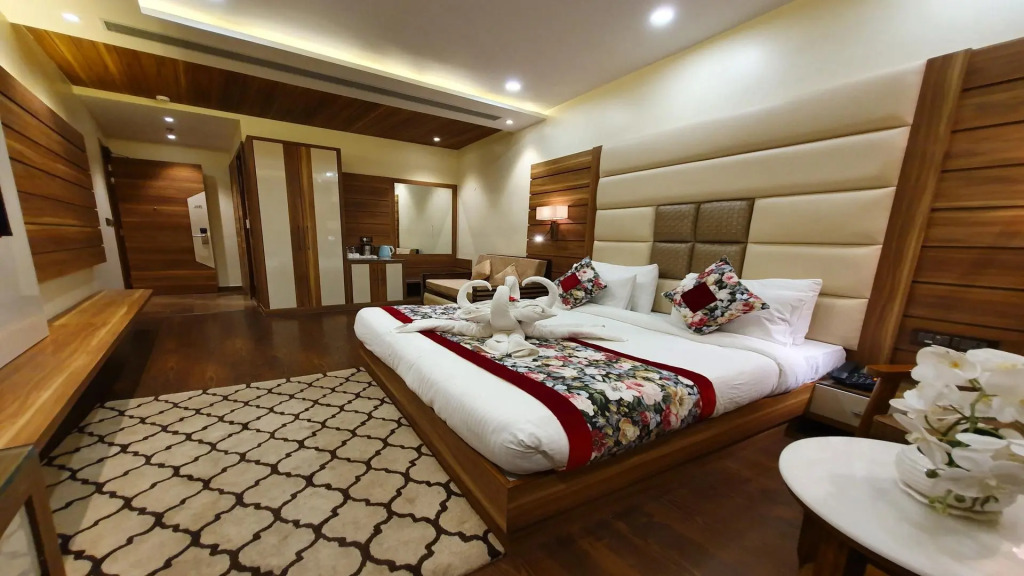 Hotel Makhan Residency