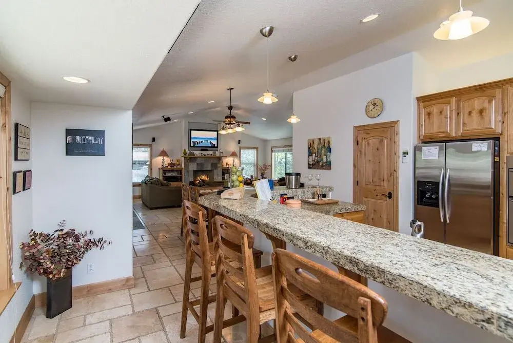 Pet Friendly South Tahoe House by RedAwning