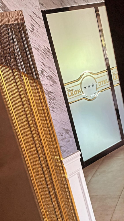 SiVAS LEON OTEL