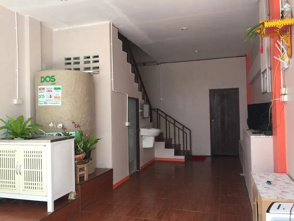 SMILE HOME GUESTHOUSE