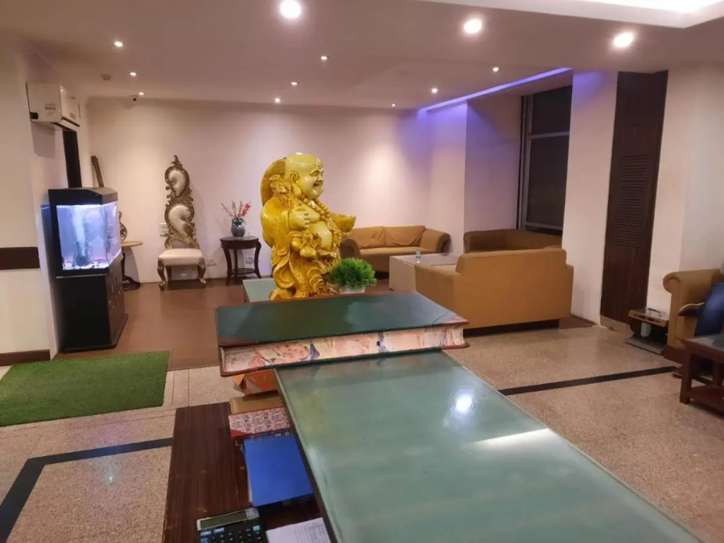 HOTEL AMBROSIA