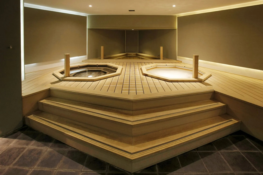 Okinawa NaHaNa Hotel & Spa