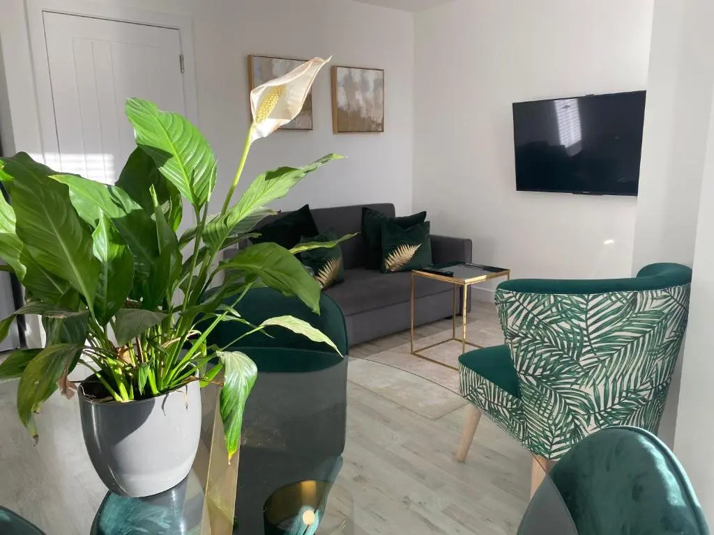 Wyndham Crescent - Stylish Flat in Popular Pontcanna