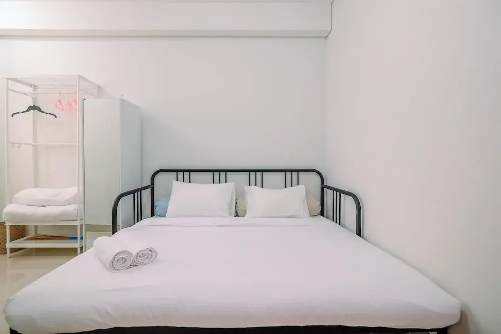 Fancy And Nice 2Br At Transpark Cibubur Apartment