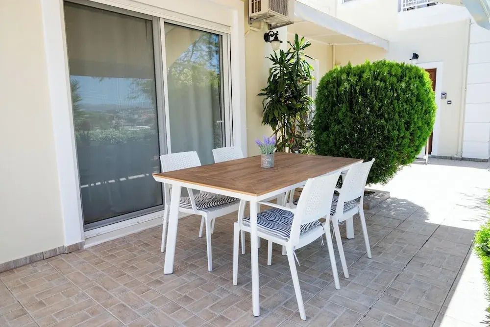 Barbaras Apartments