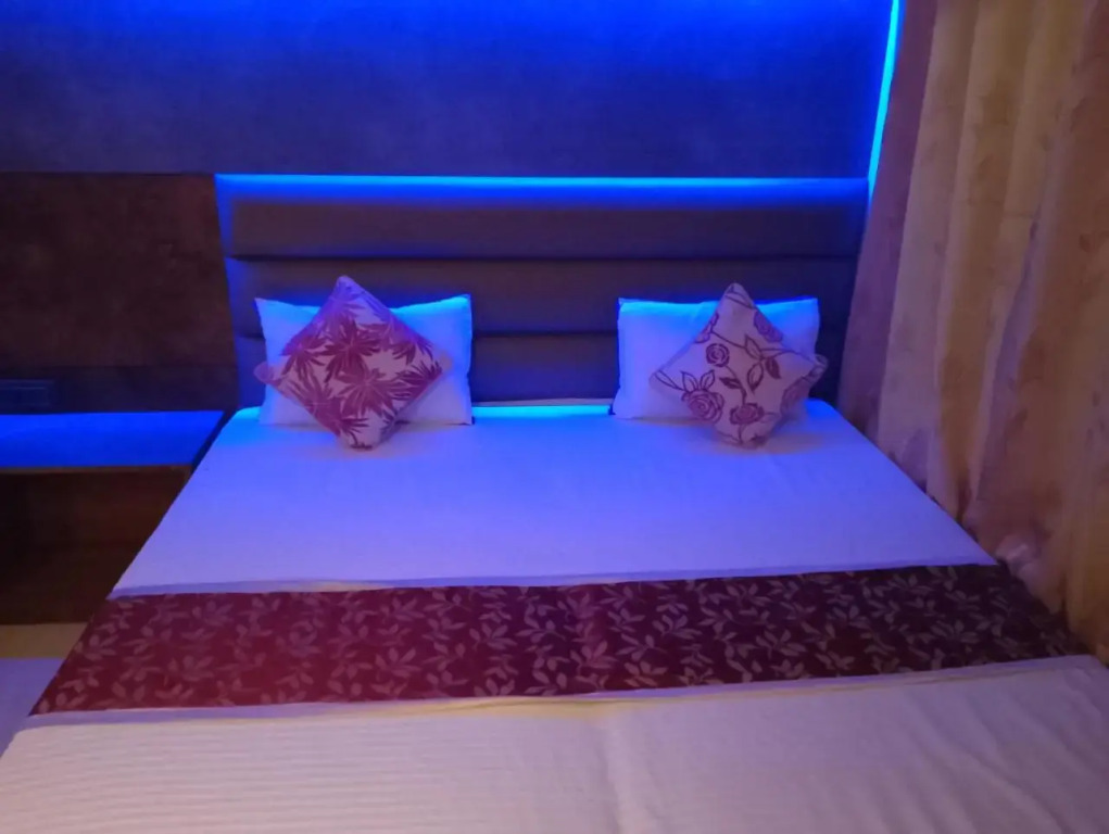 1 BR Guest house in Lakhtokia, Guwahati, by GuestHouser (39A9)