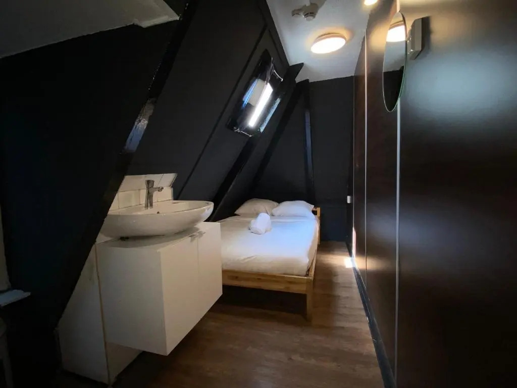 Hostel Utopia