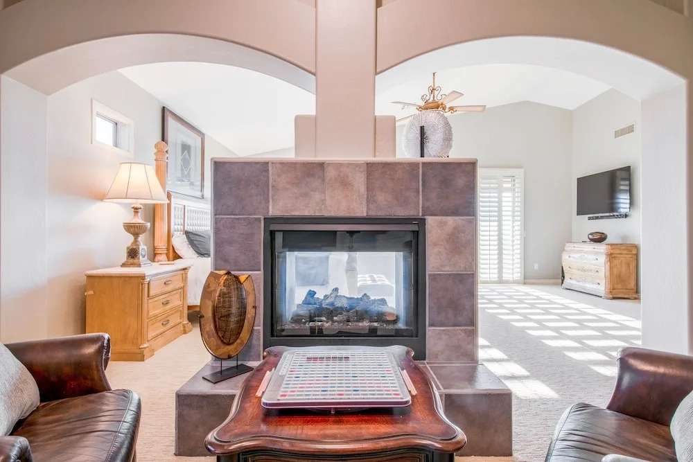 3742 N Desert Circle Home 4 Bedrooms 3 Bathrooms Home