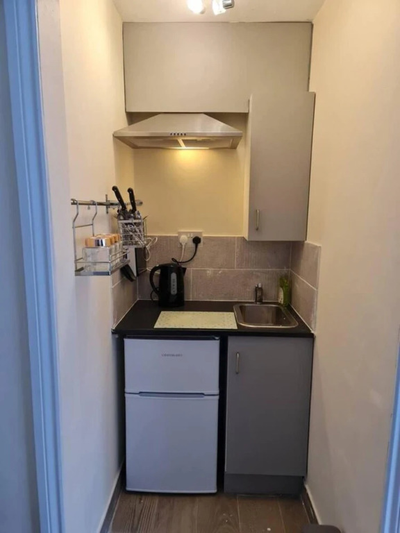 Stunning Studio in Reading Town Centre