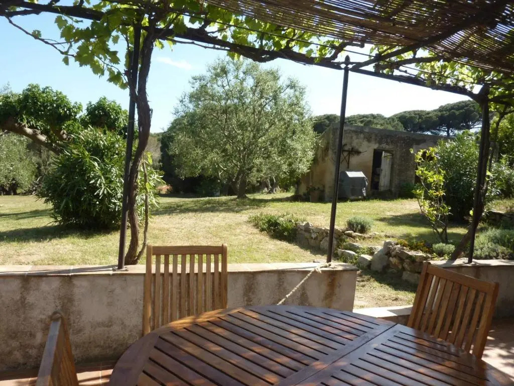 FERME DU MOULIN ROUX- 2 superbes appartements- 2cbres chacun- classé 3 étoiles, climatisés