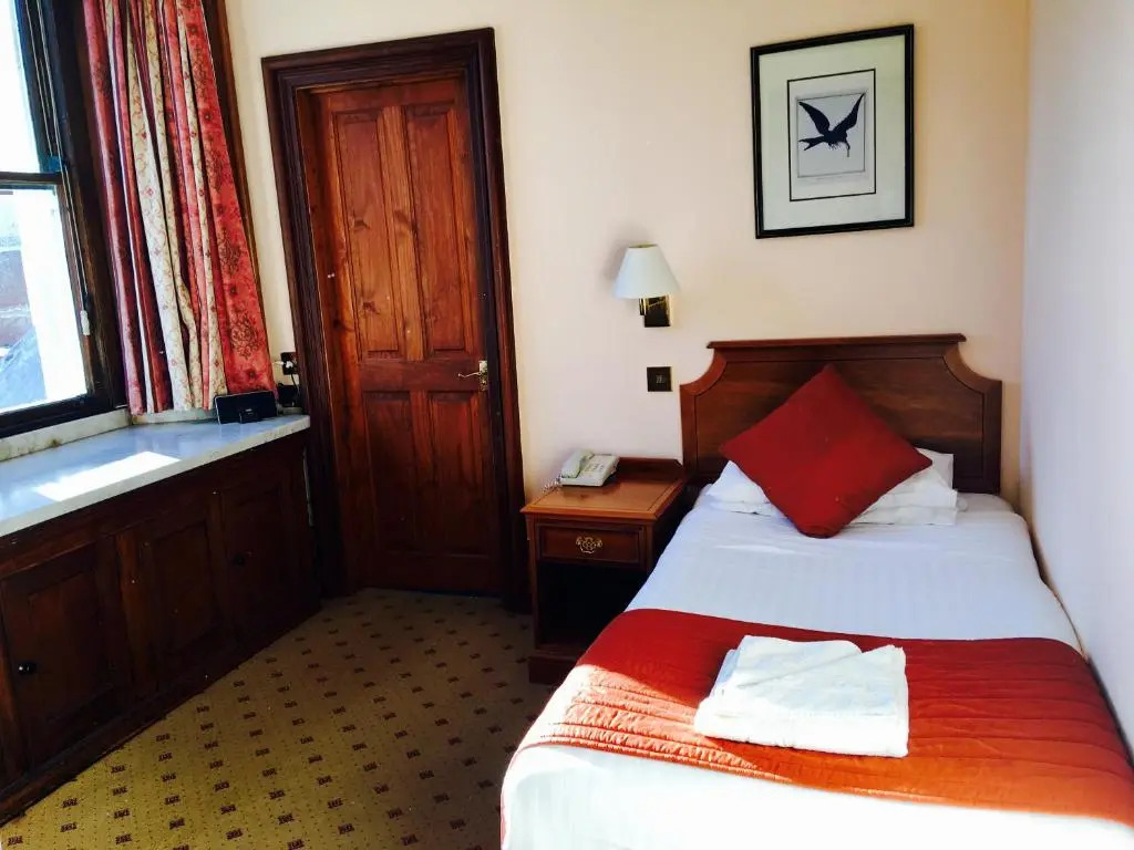 Purbeck House Hotel & Louisa Lodge