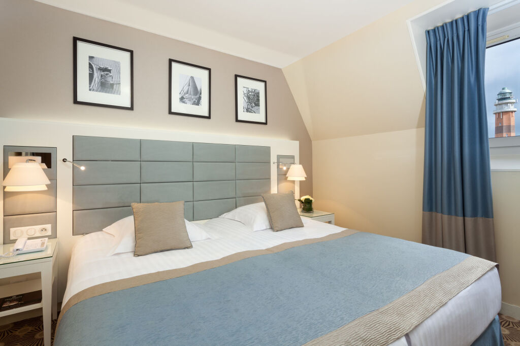 Hôtel Barrière Le Westminster