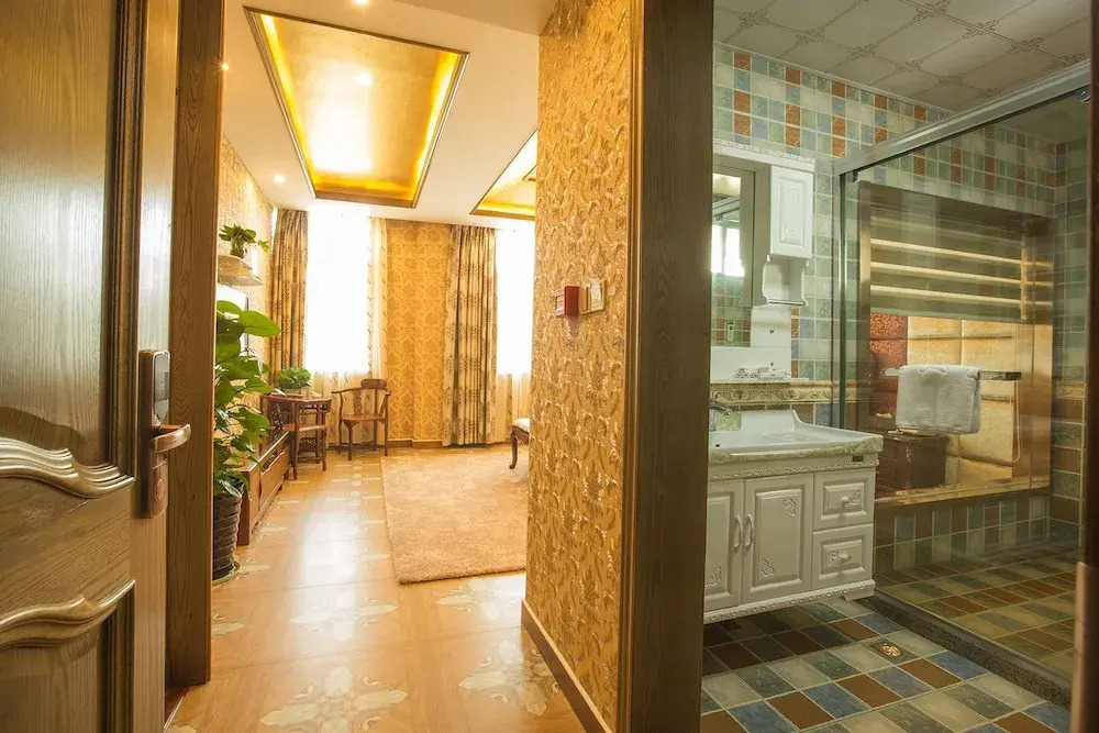 Гостевой дом Wuzhen Furenju Guest House
