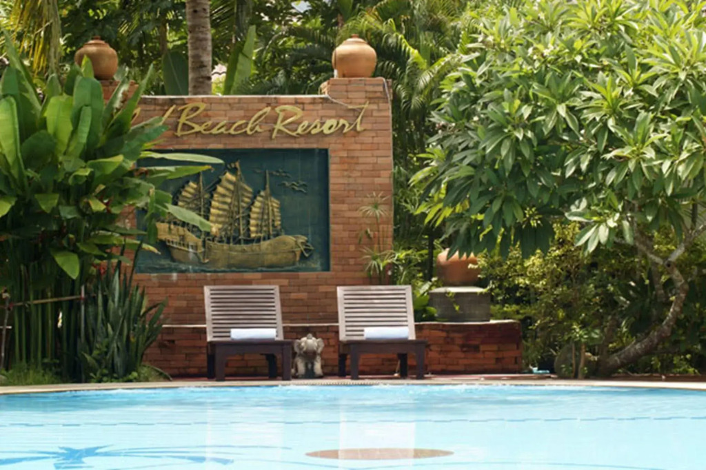 Salad Beach Resort - SHA Extra Plus