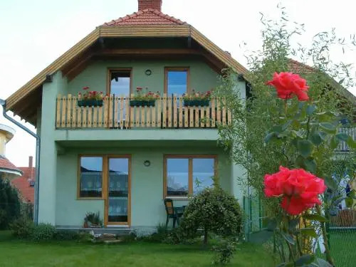 Forrás Family Apartman Bük