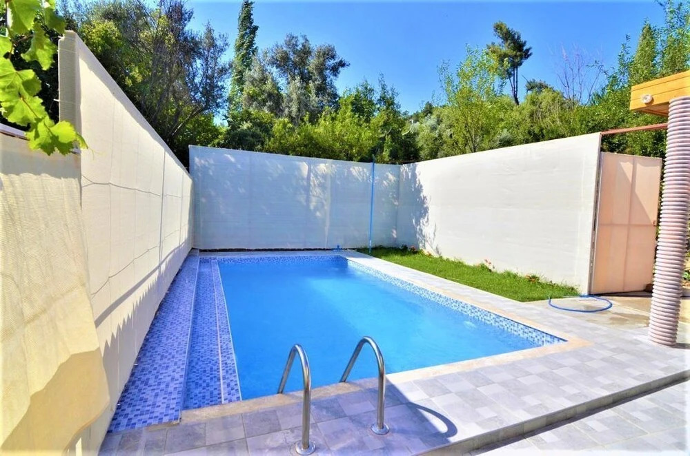 Villa Barato